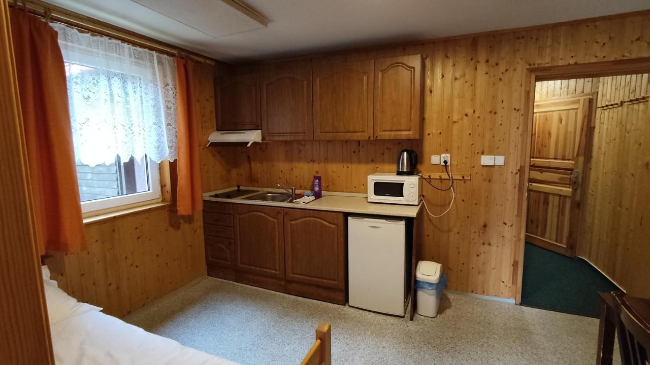 Penzion apartmány Aninka Mariánská Kültér fotó