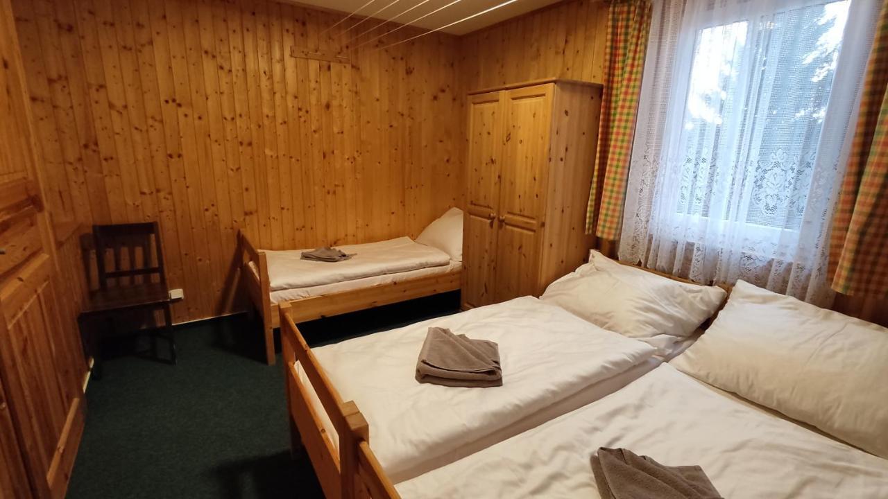 Penzion apartmány Aninka Mariánská Kültér fotó