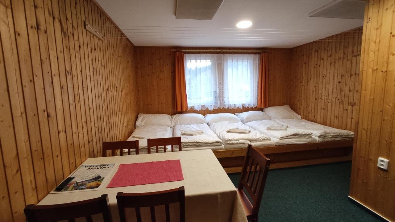 Penzion apartmány Aninka Mariánská Kültér fotó