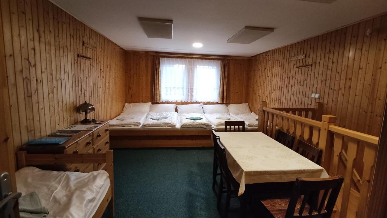 Penzion apartmány Aninka Mariánská Kültér fotó